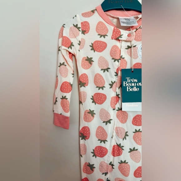 Strawberry Print Bamboo Sleeper - Picture 2 of 3